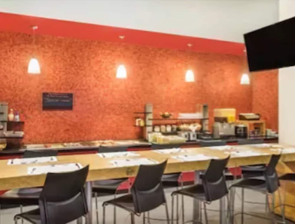 Ramada Encore San Luis Potosí Dış mekan fotoğraf