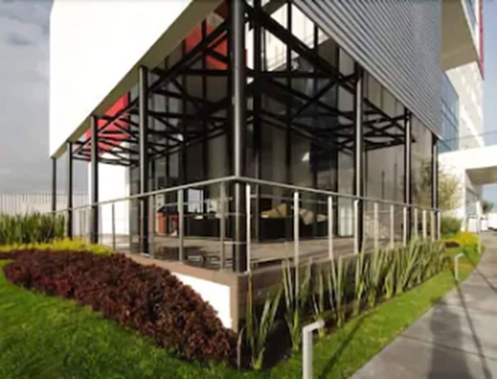 Ramada Encore San Luis Potosí Dış mekan fotoğraf