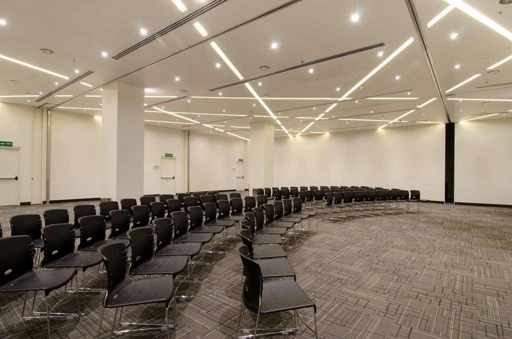 Ramada Encore San Luis Potosí Konforlar fotoğraf